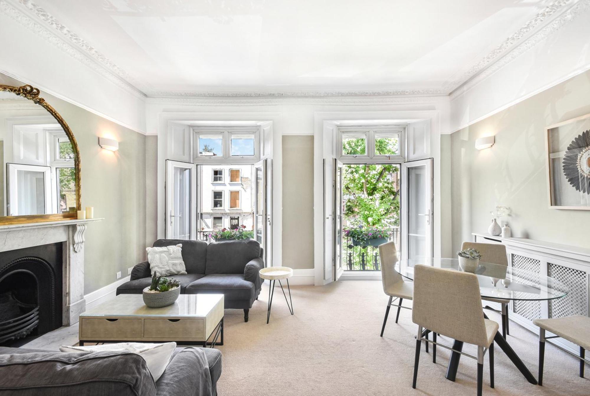 Lovely Large 1 Bed Renovated Flat W Balcony & 600Mb Wifi Londres Exterior foto
