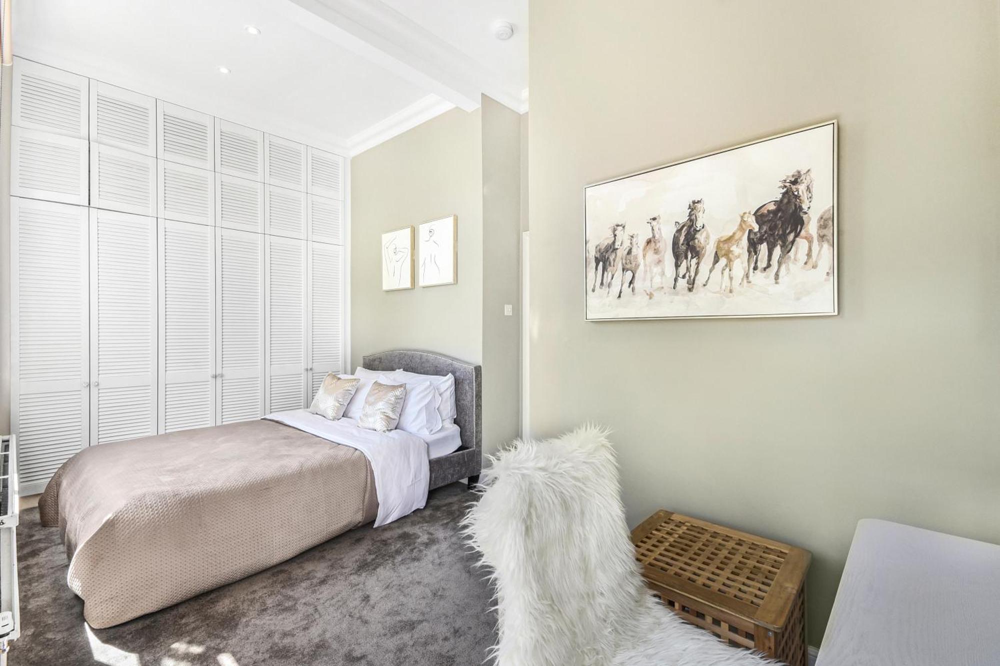Lovely Large 1 Bed Renovated Flat W Balcony & 600Mb Wifi Londres Exterior foto