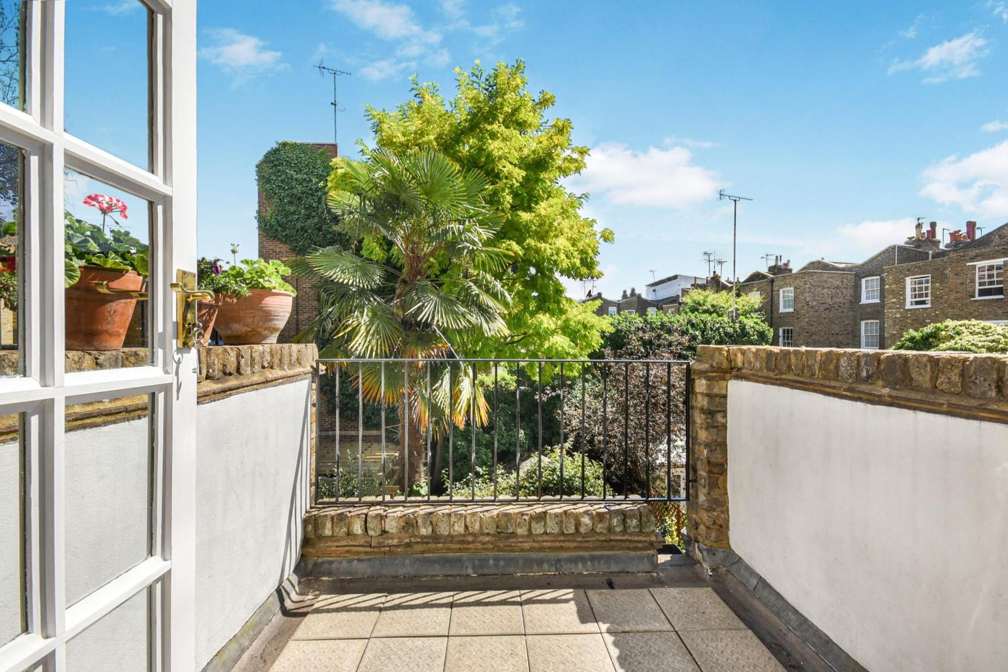 Lovely Large 1 Bed Renovated Flat W Balcony & 600Mb Wifi Londres Exterior foto